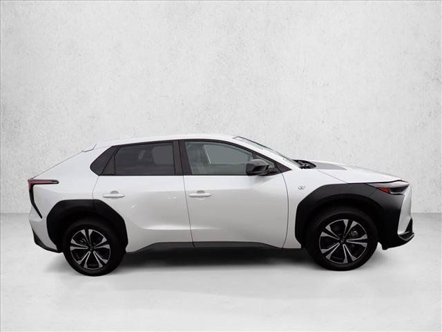 Used 2023 Subaru Solterra AWD image 5