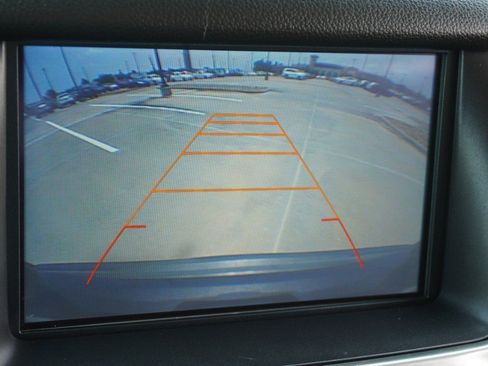 Used 2016 Chevrolet Tahoe LS w/ Enhanced Driver Alert Package RWD image 18