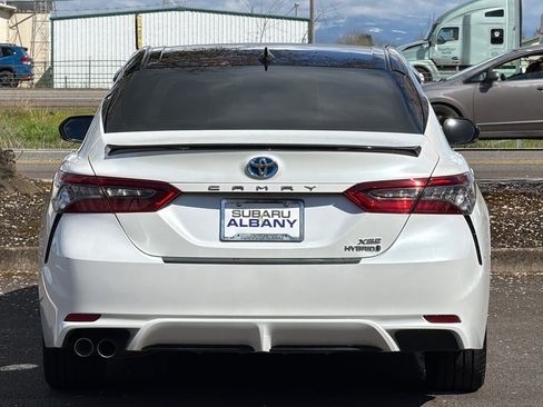 Used 2022 Toyota Camry XSE w/ Navigation Upgrade Package image 5