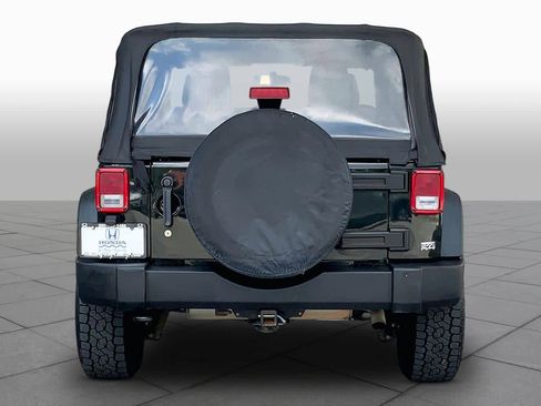 Used 2012 Jeep Wrangler Sport AWD/4WD image 4