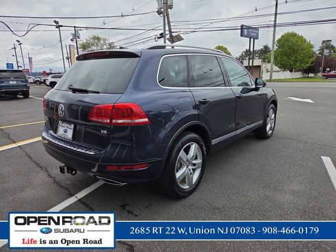 Used 2012 Volkswagen Touareg Sport AWD/4WD image 7