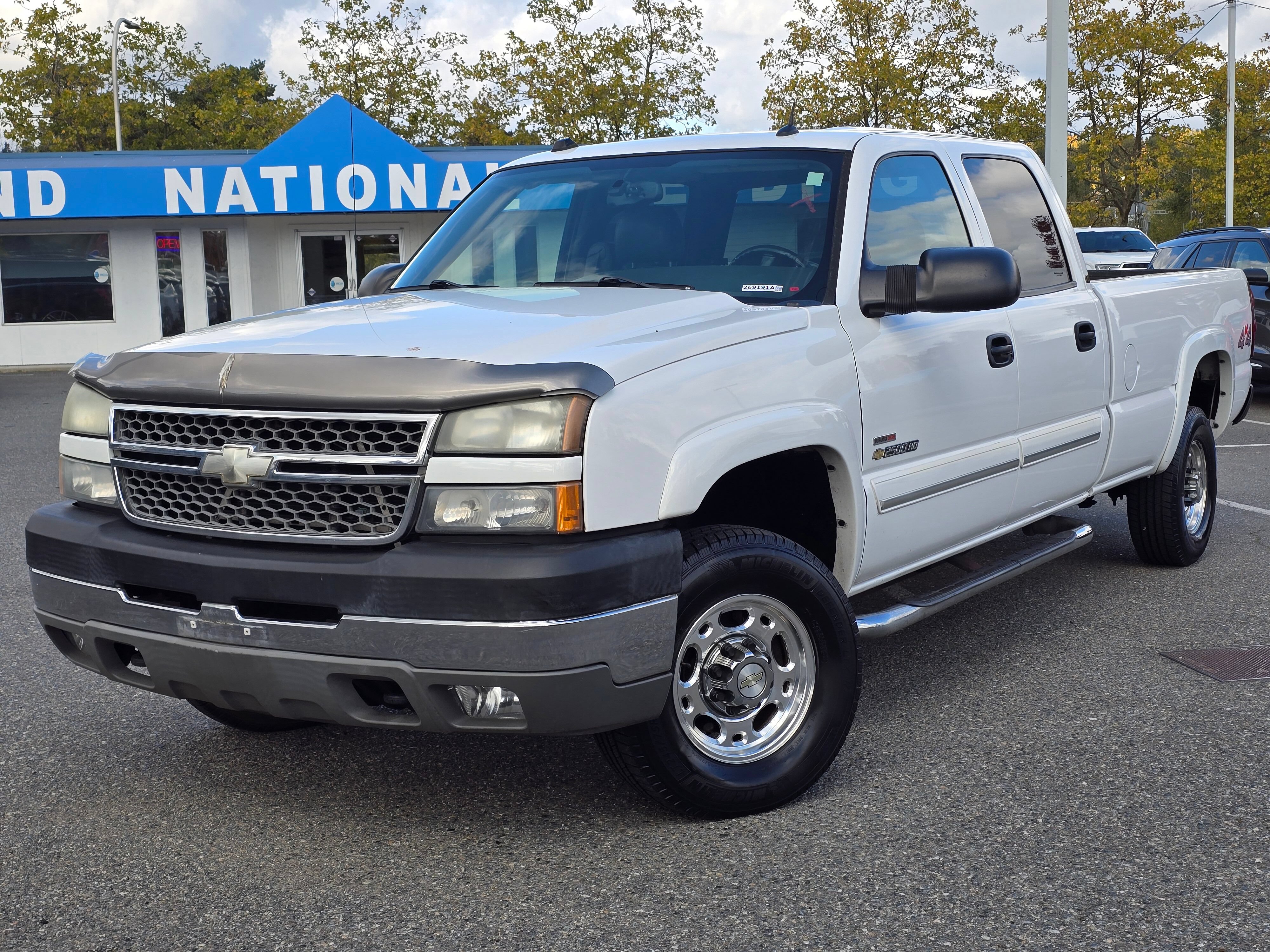 Used 2005 Chevrolet Silverado 2500 LT w/ Heavy-Duty Power Package AWD/4WD image 1