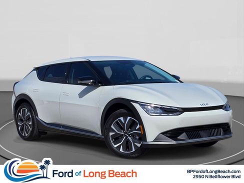Used 2024 Kia EV6 Light RWD image 1