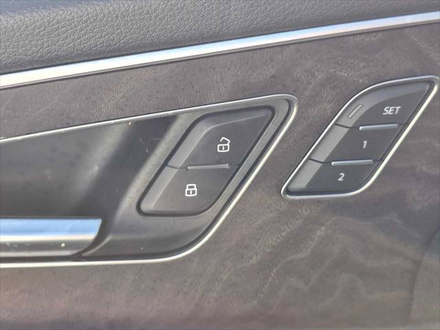 Used 2023 Audi Q8 Premium Plus w/ Premium Plus Package AWD/4WD image 25