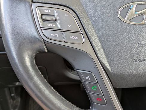 Used 2017 Hyundai Santa Fe Sport image 34