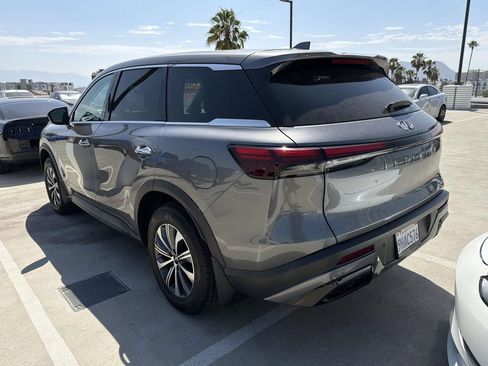 Used 2023 INFINITI QX60 Pure FWD image 17