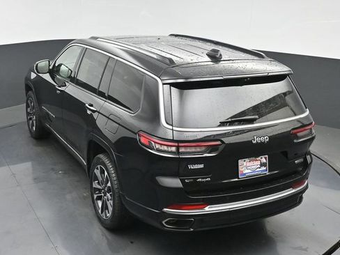Used 2021 Jeep Grand Cherokee L Overland w/ Luxury Tech Group IV AWD/4WD image 30