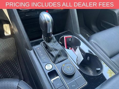 Used 2021 Volkswagen Atlas Cross Sport SEL R-Line AWD/4WD image 8