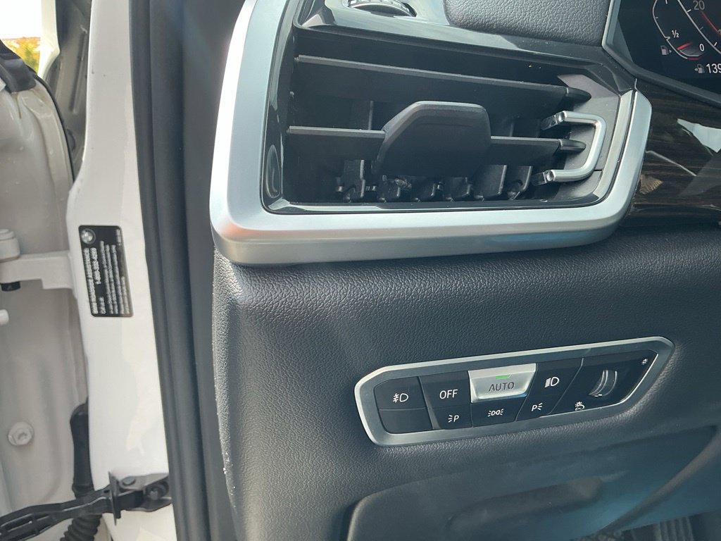 Used 2019 BMW X5 xDrive40i w/ Convenience Package AWD/4WD image 20