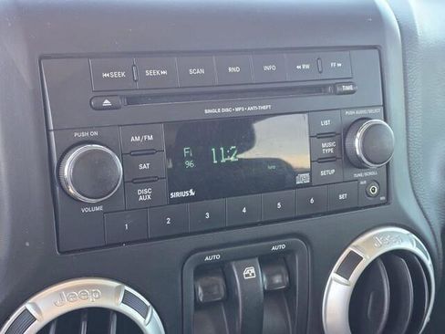 Used 2012 Jeep Wrangler Sahara image 19