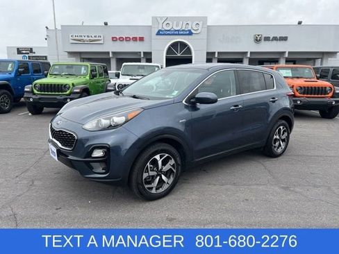 Used 2022 Kia Sportage LX AWD/4WD image 1