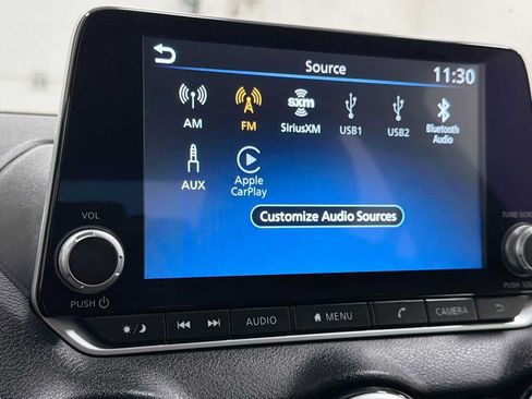 Used 2024 Nissan Sentra SV FWD image 18
