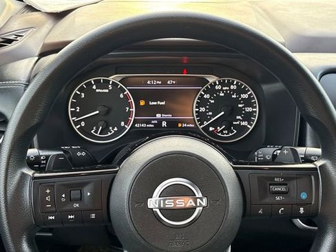 Certified 2022 Nissan Rogue SV image 19