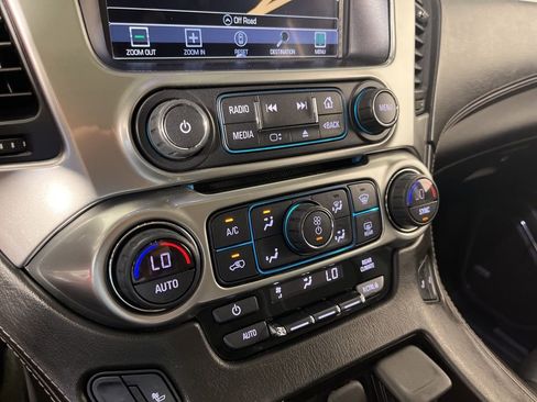 Used 2018 Chevrolet Tahoe LT image 34