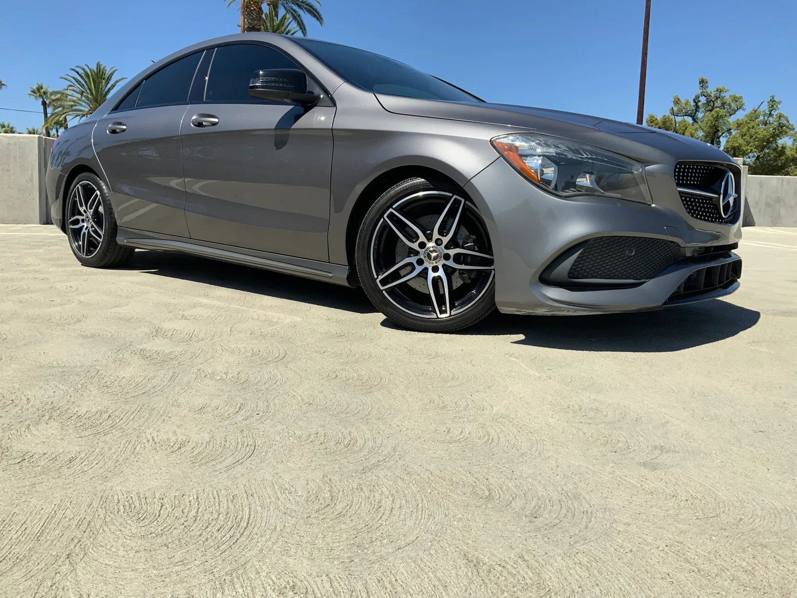 Used 2019 Mercedes-Benz CLA 250 image 2