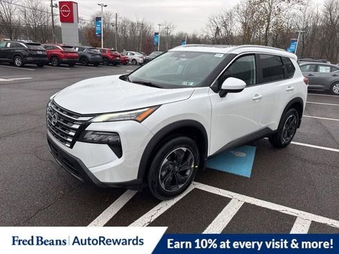 New 2026 Nissan Rogue SV w/ SV Premium Package image 3