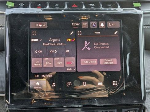 New 2025 Jeep Grand Cherokee Altitude image 17