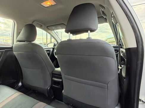 Used 2019 Toyota Corolla L image 15