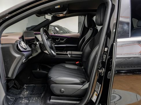 Used 2024 Mercedes-Benz EQE 350+ SUV w/ AMG Line Exterior Package image 4