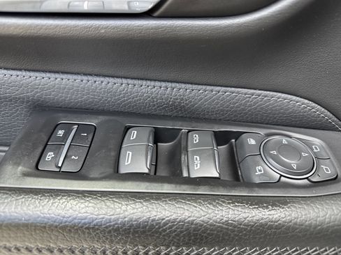 Used 2023 GMC Yukon XL Denali w/ Max Trailering Package AWD/4WD image 15