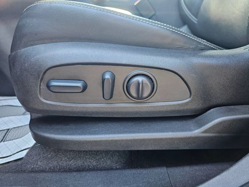 Used 2022 GMC Terrain SLT FWD image 13