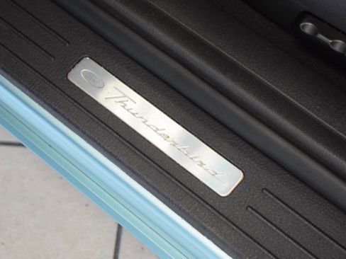 Used 2002 Ford Thunderbird RWD image 40