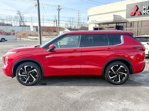 New 2025 Mitsubishi Outlander SEL image 4