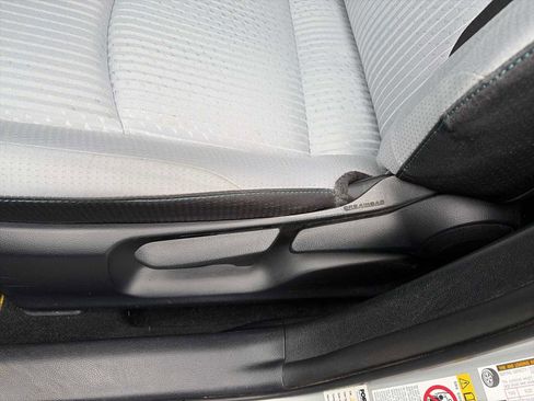 Used 2016 Toyota Prius Three Touring image 14