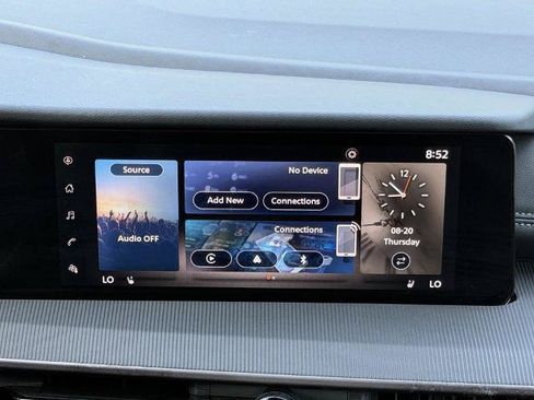 Certified 2025 Nissan Murano SV AWD/4WD image 3