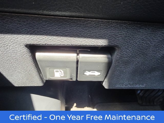 Certified 2025 Nissan Versa SV w/ Trunk Package FWD image 29