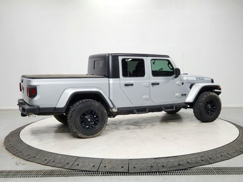 Used 2023 Jeep Gladiator Sport image 7