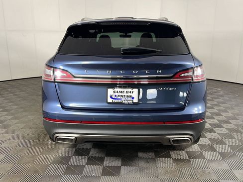 Used 2019 Lincoln Nautilus Reserve AWD/4WD image 6