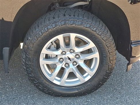 Used 2021 Chevrolet Silverado 1500 RST image 30