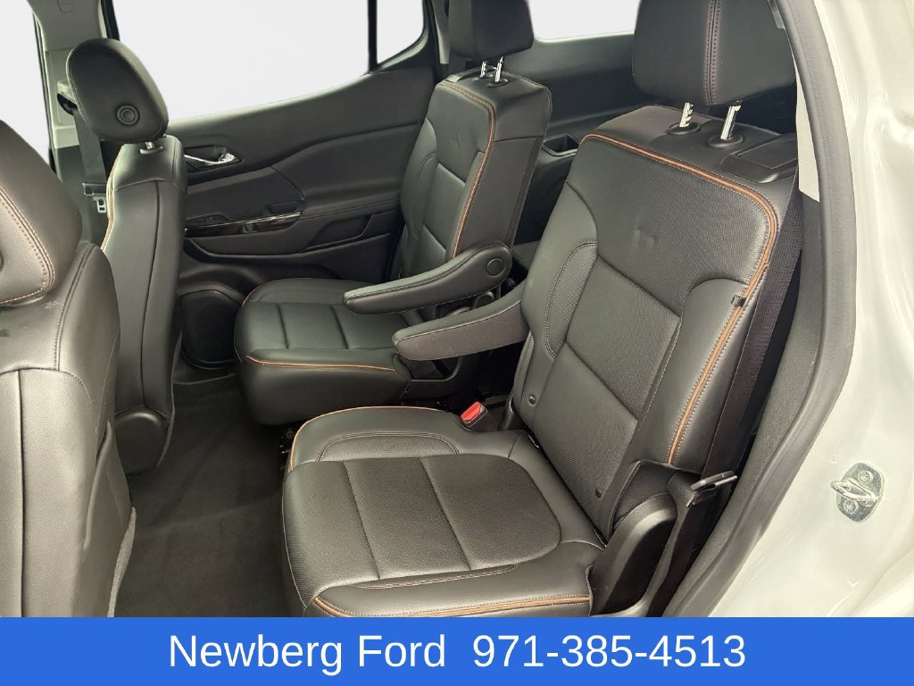 Used 2023 GMC Acadia AT4 AWD/4WD image 10