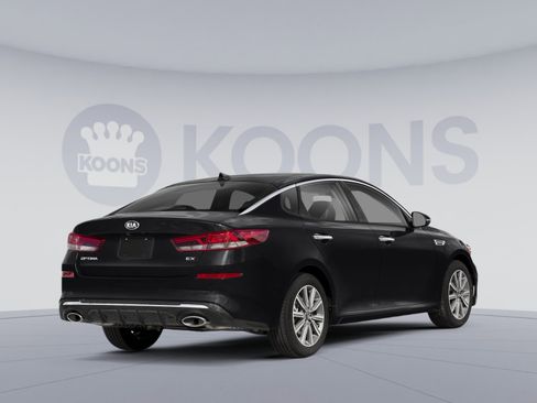 Used 2019 Kia Optima EX w/ EX Premium Package image 2
