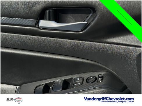 Used 2025 Nissan Altima 2.5 SV w/ SV Special Edition Package AWD/4WD image 19