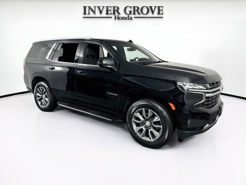 Used 2023 Chevrolet Tahoe LT w/ LT Signature Plus Package AWD/4WD image 3