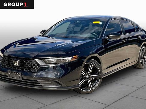 Used 2023 Honda Accord Sport image 1