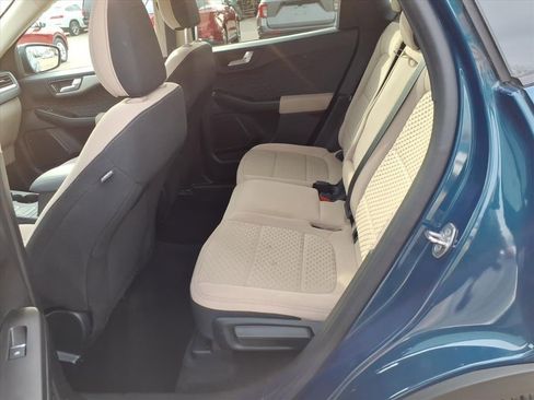 Certified 2020 Ford Escape SE image 13