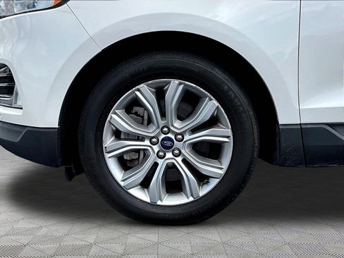 Used 2021 Ford Edge Titanium AWD/4WD image 34