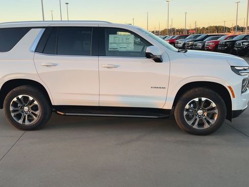 New 2026 Chevrolet Tahoe LS image 2