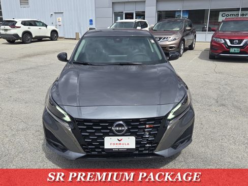 New 2025 Nissan Altima 2.5 SR w/ SR Premium Package image 2