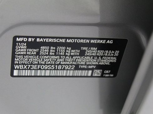 Certified 2025 BMW X1 xDrive28i w/ Technology Package image 17