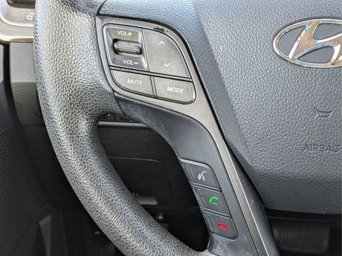 Used 2017 Hyundai Santa Fe Sport FWD image 21