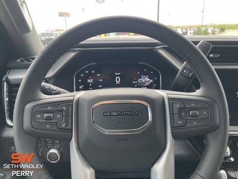 New 2025 GMC Sierra 2500 Denali w/ Denali Reserve Package AWD/4WD image 27