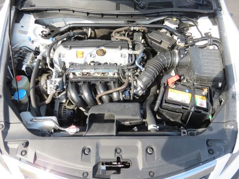 Used 2012 Honda Accord EX-L image 32