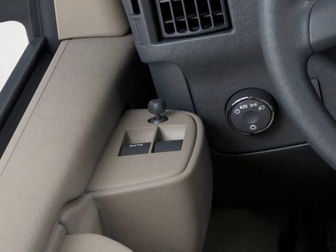 New 2026 GMC Savana 2500 RWD image 22
