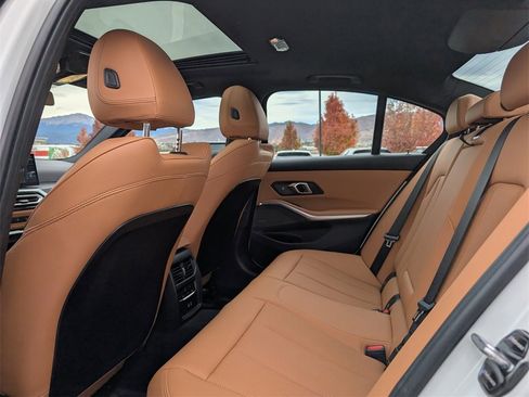 Used 2024 BMW 330i xDrive Sedan w/ Premium Package image 16