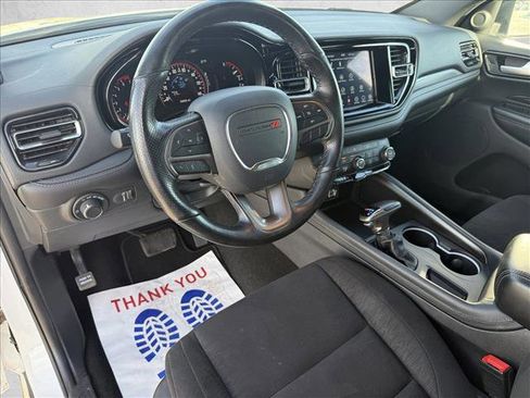 Used 2024 Dodge Durango SXT image 12