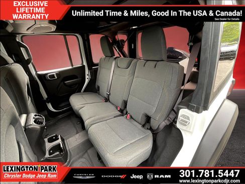 Used 2025 Jeep Wrangler Unlimited Sport AWD/4WD image 22